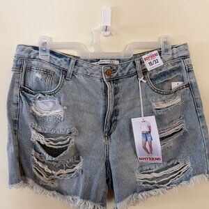 NWT Celebrity Pink Hi-Rise Boyfriend Jean Shorts -  Sz 15/32